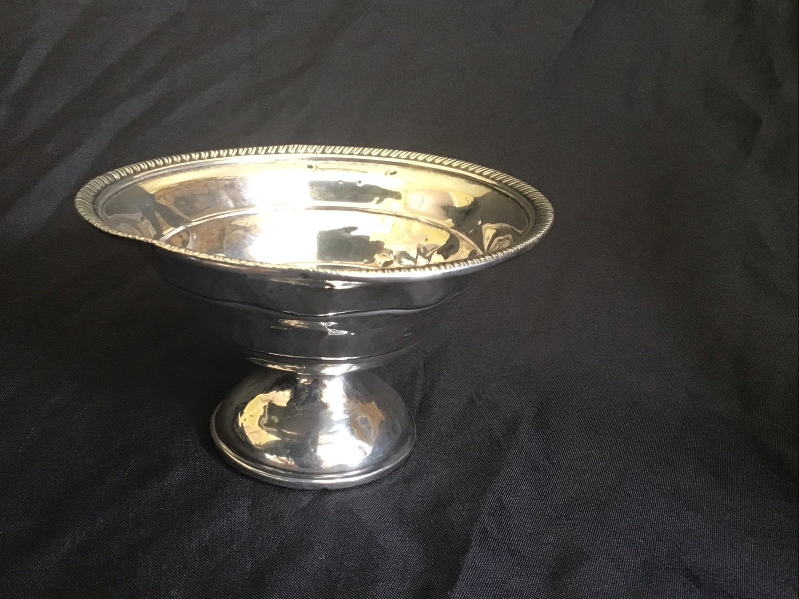 STERLING SILVER PEDESTAL 4.25” COMPOTE Bonbon DISH, GADROON Nulling Edge