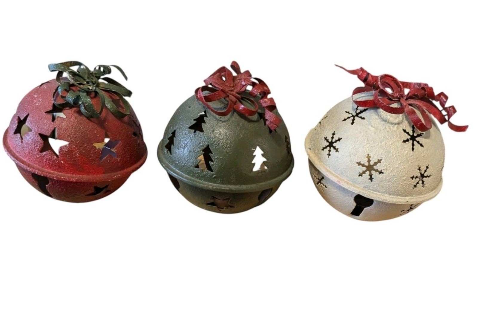 Vintage Red,Green,White Cut Out Metal Ornaments Votive Candle Holders Metal Bow