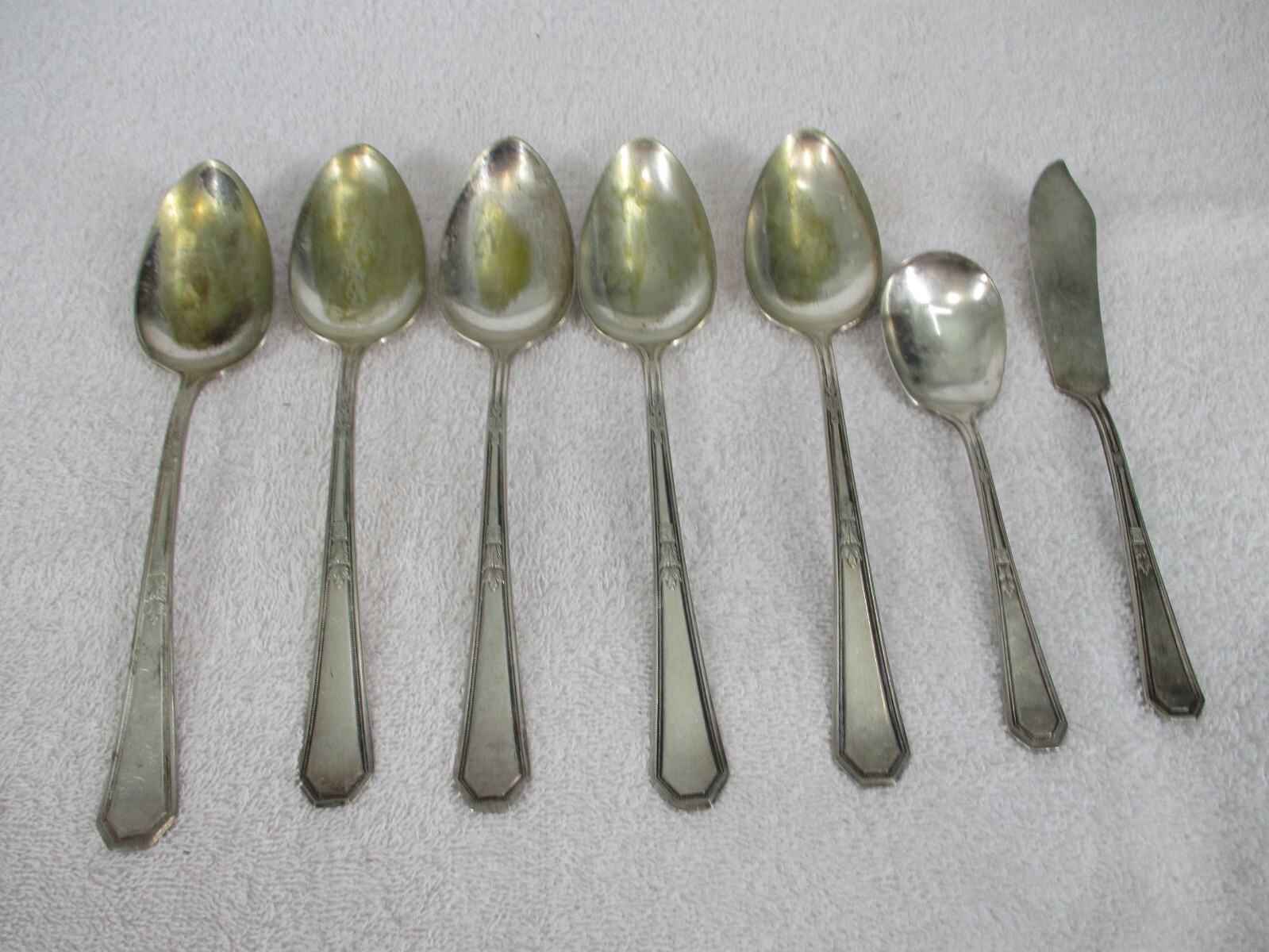 WM A Rogers & Sons AA Heavyweight Silverplate Flatware Set Butter Spoon Mayfair