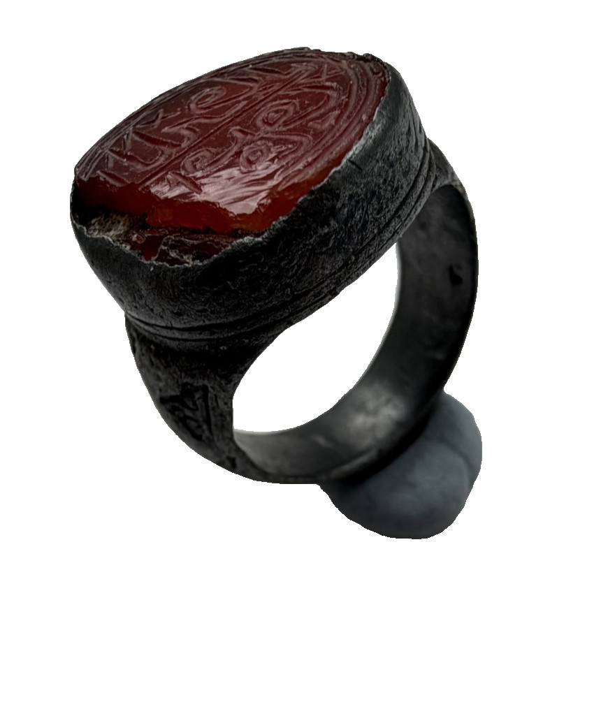 Islamic Silver Ring with Calligraphic Intaglio. 15th-16th century AD. Very Rare!