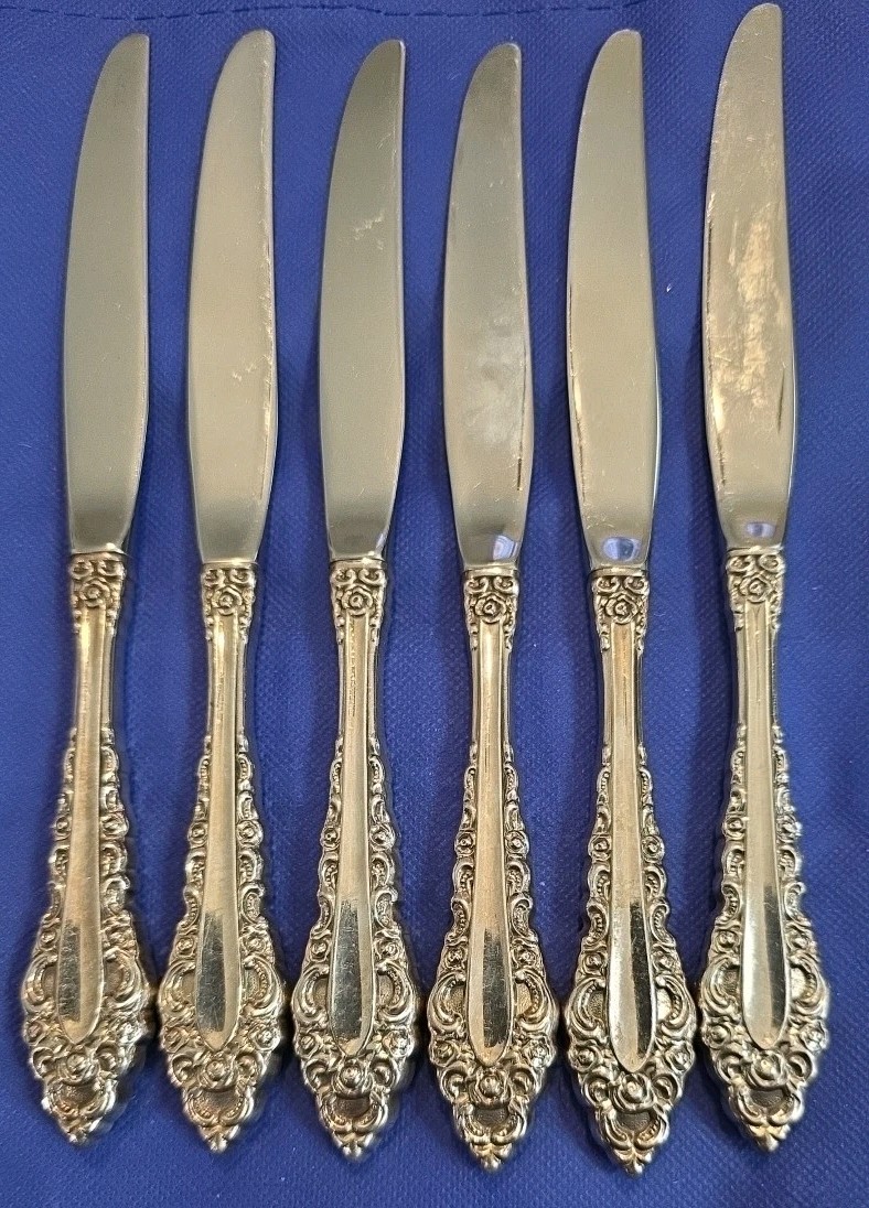 6 Oneida Community ROYAL GRANDEUR Silverplate Dinner Knives 1975