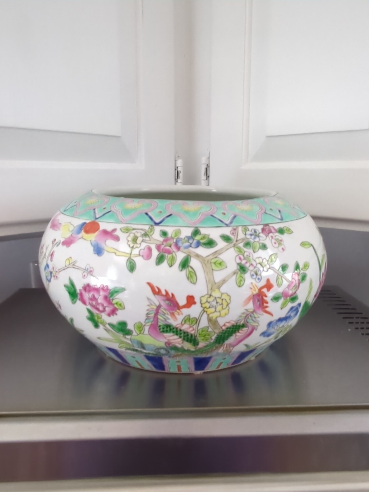 ANTIQUE CHINESE FAMILLE ROSE FISH BOWL OR PLANTER TONGZHI MARK