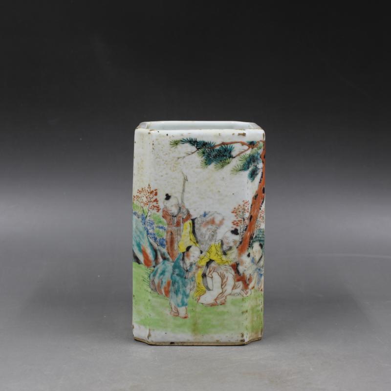 Chinese Porcelain Republic of China Rose Personage Brush Famille Pots 4.92 Inch