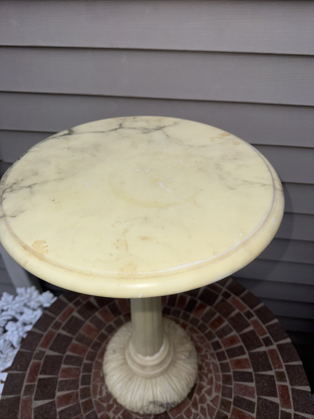 Alabaster Stone Side Table Made In Italy For Restoration. Chipped. Pickup Only