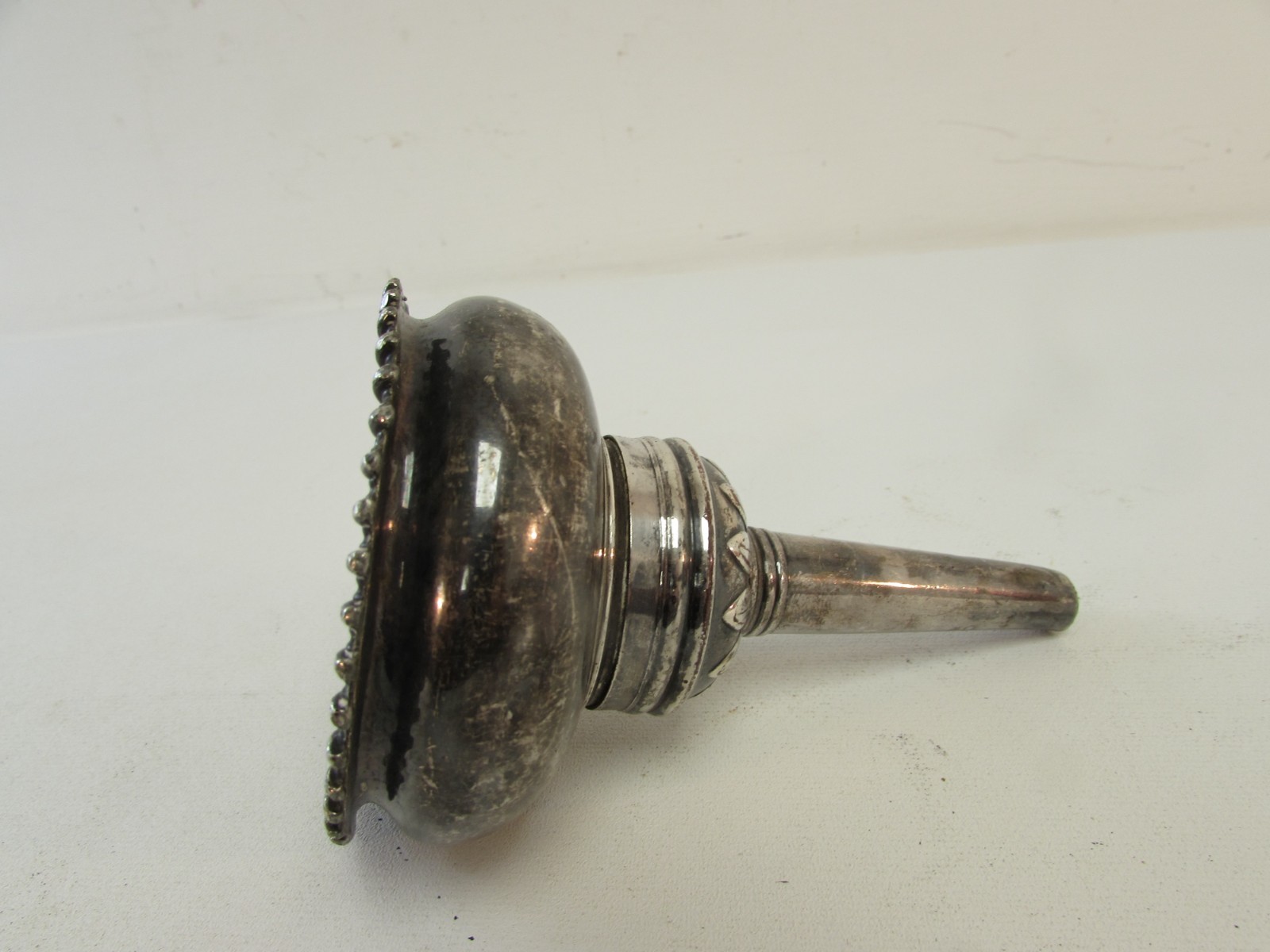 (ref288CZ1) Antique silver plated wine funnel slightly dented on rim