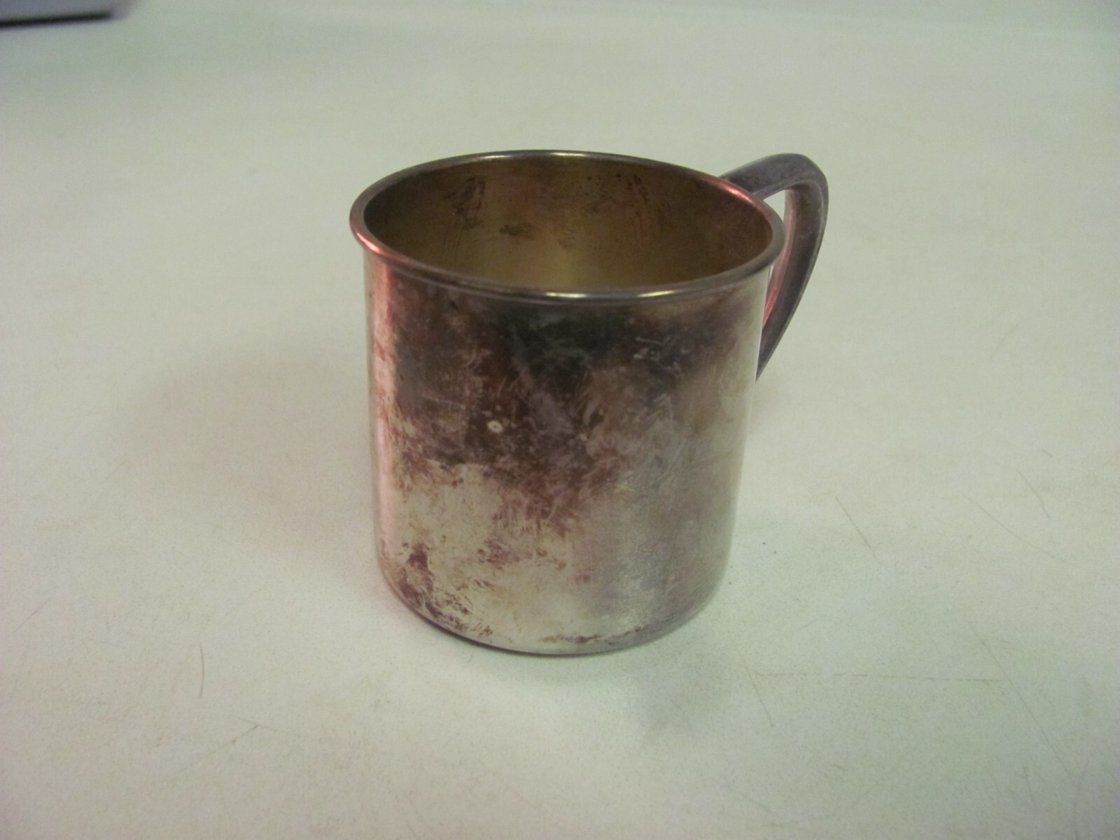 Baby Child Toddler Cup or Mug Oneida SilverSmiths USA Silverplate 2.5″