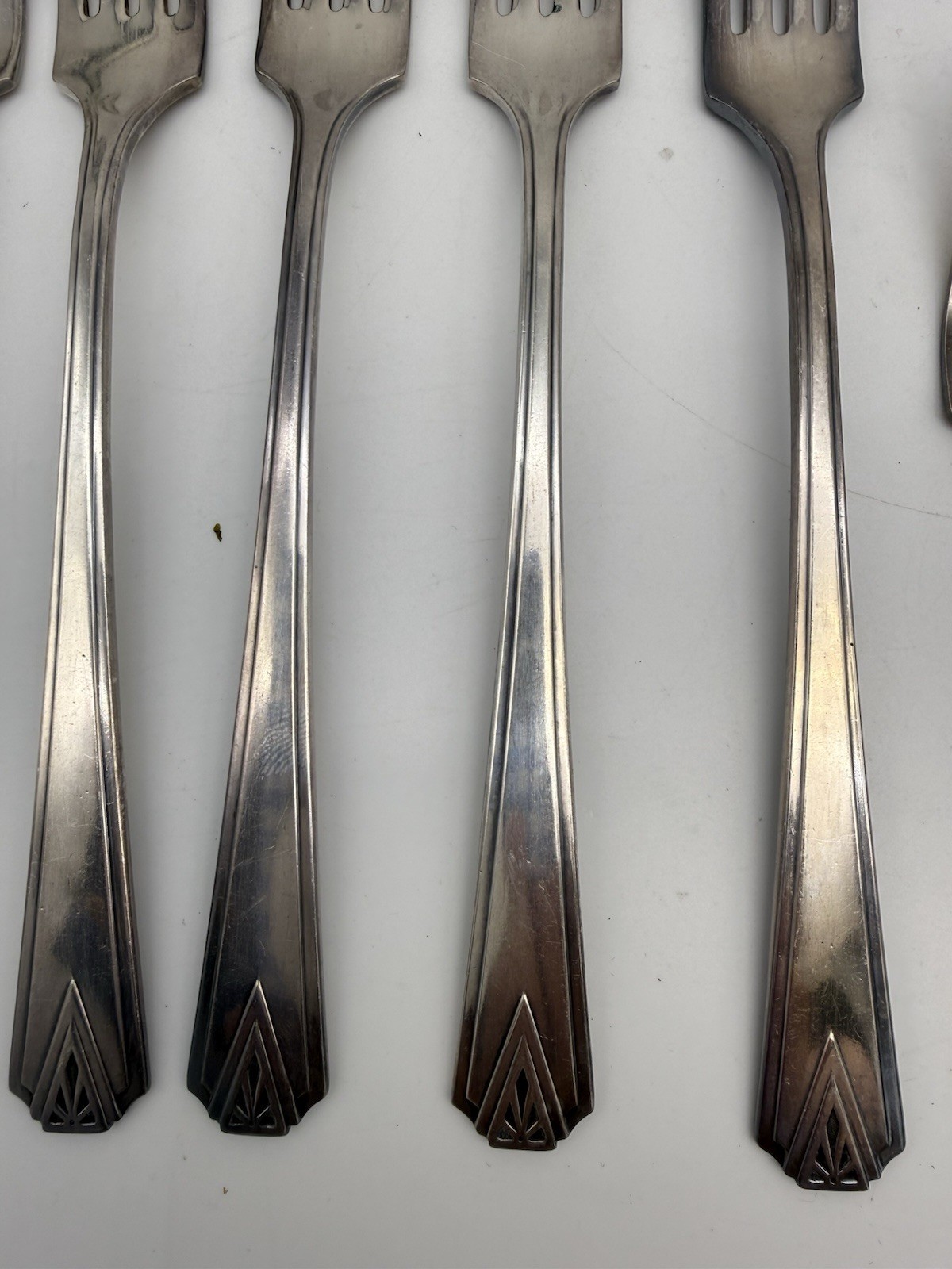 35 Oneida Community DEAUVILLE SilverPlate Flatware VIANDE Art Deco