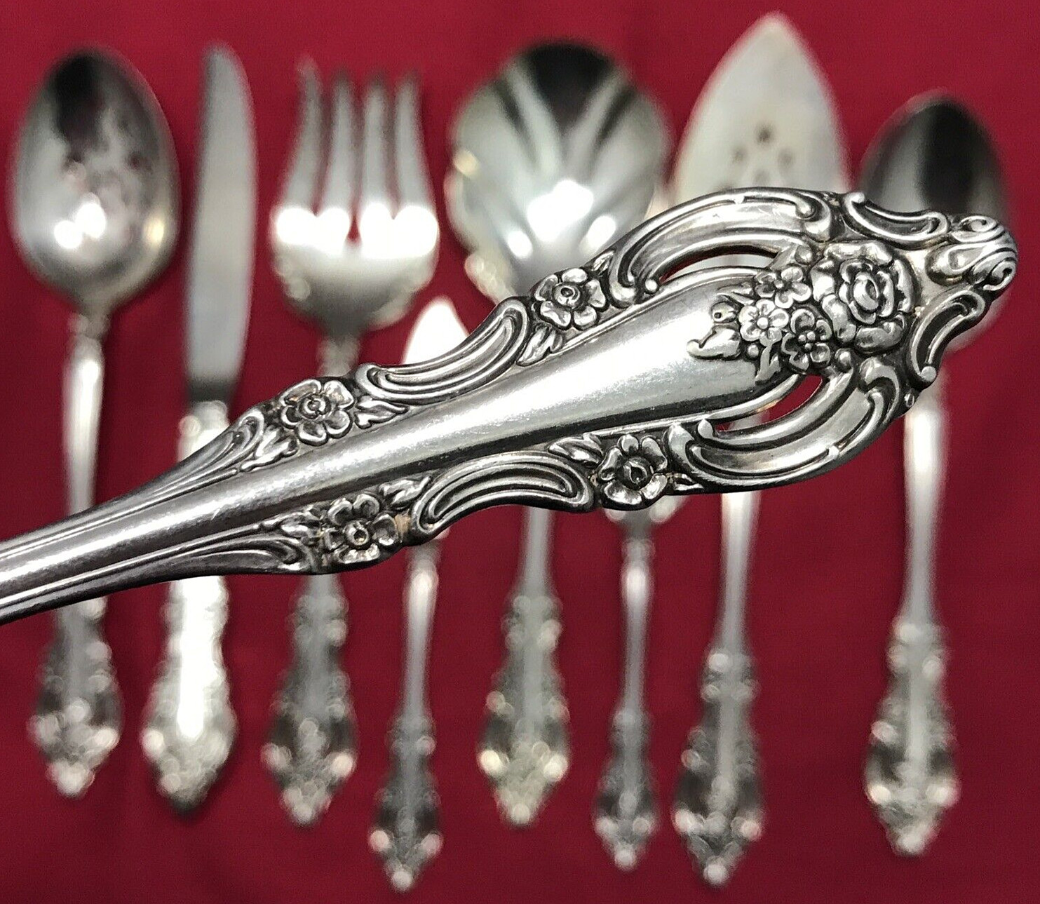 9 Pc SILVER ARTISTRY Silverplated SERVING PIECES Community
