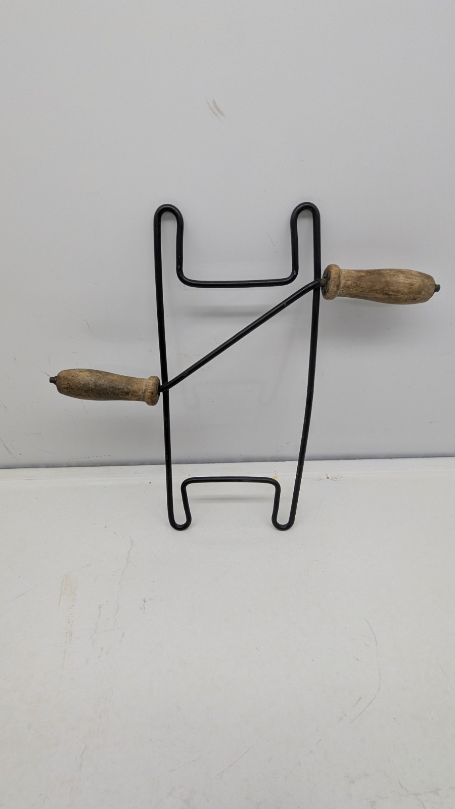 Vintage Antique Primitive Clothesline Winder METAL & WOOD