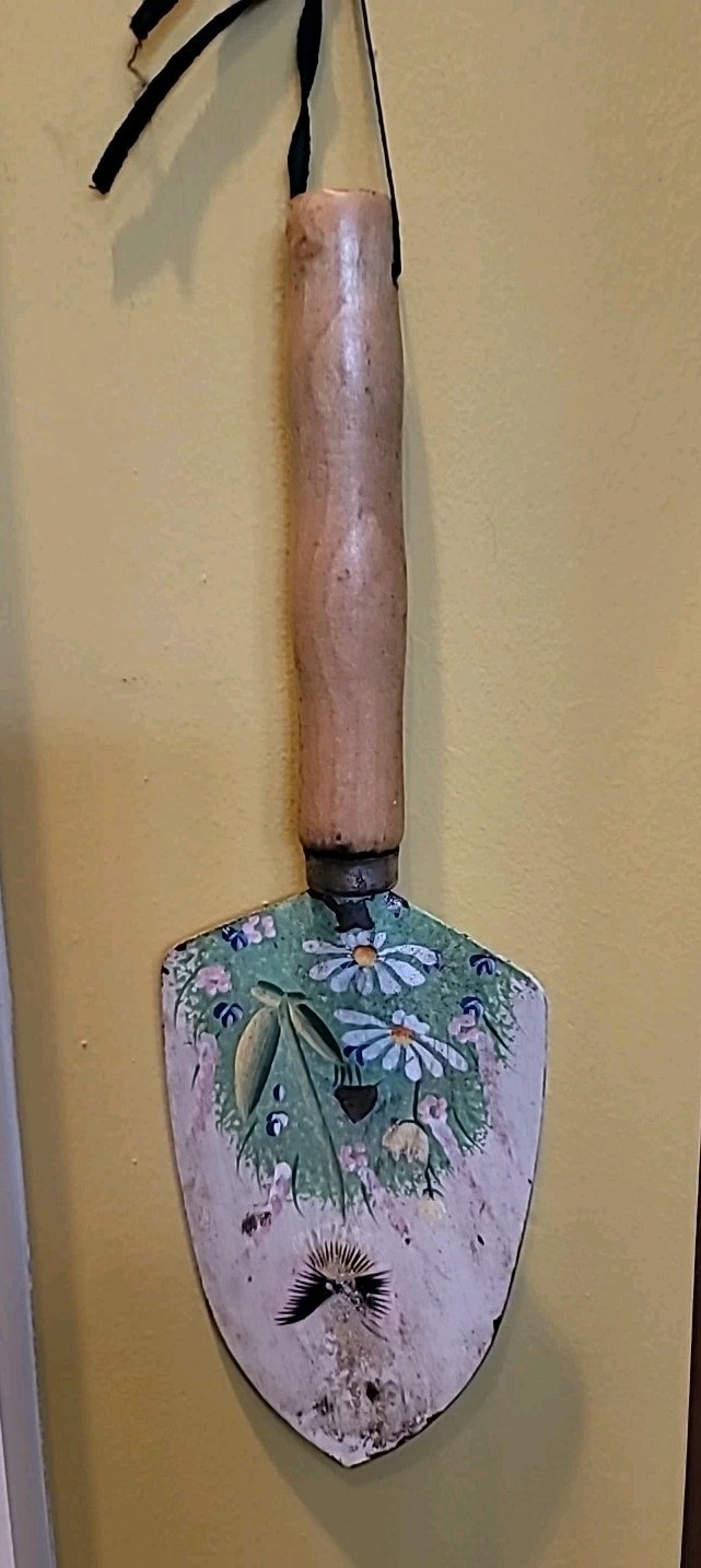 Garden Tool Spade Old Vintage Handpainted Metal Flowers Wooden Handle 11″