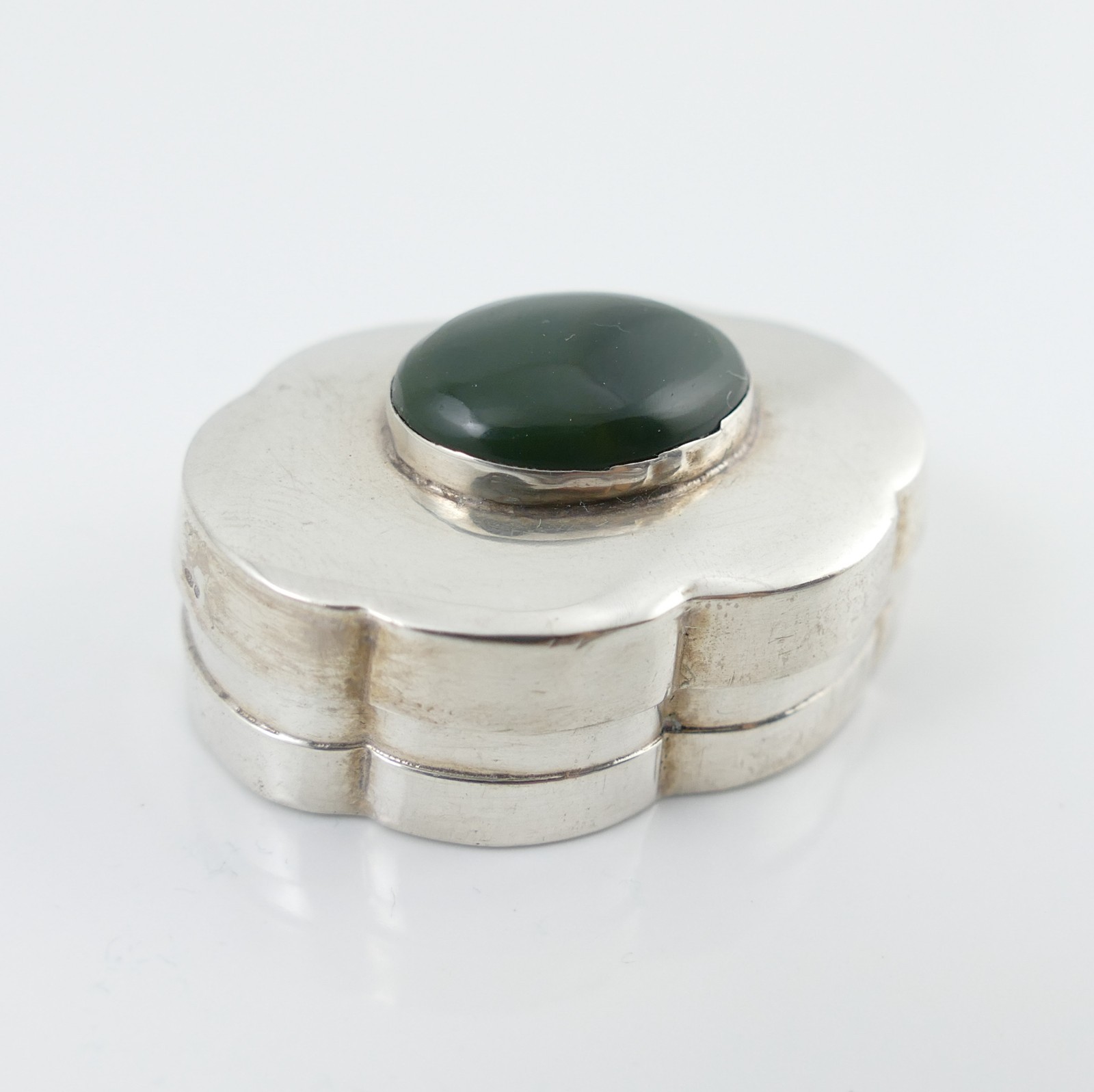 Sterling Silver .925 Green Gemstone Set Trinket Box Full Hallmark