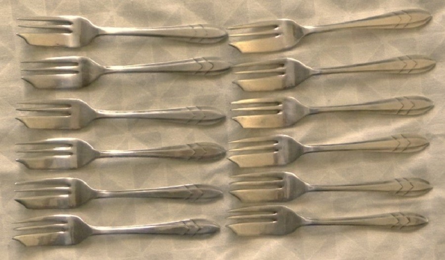 Vintage Set of 12 Loxley Pattern M.S. LTD. EPNS, Sheffield, England Pastry Forks