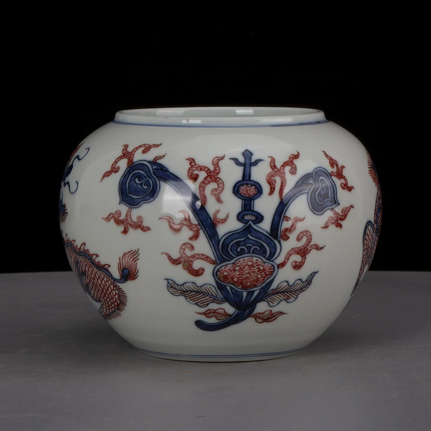 Collectable Art Hand Painting Underglaze Red Porcelain kylin Wash