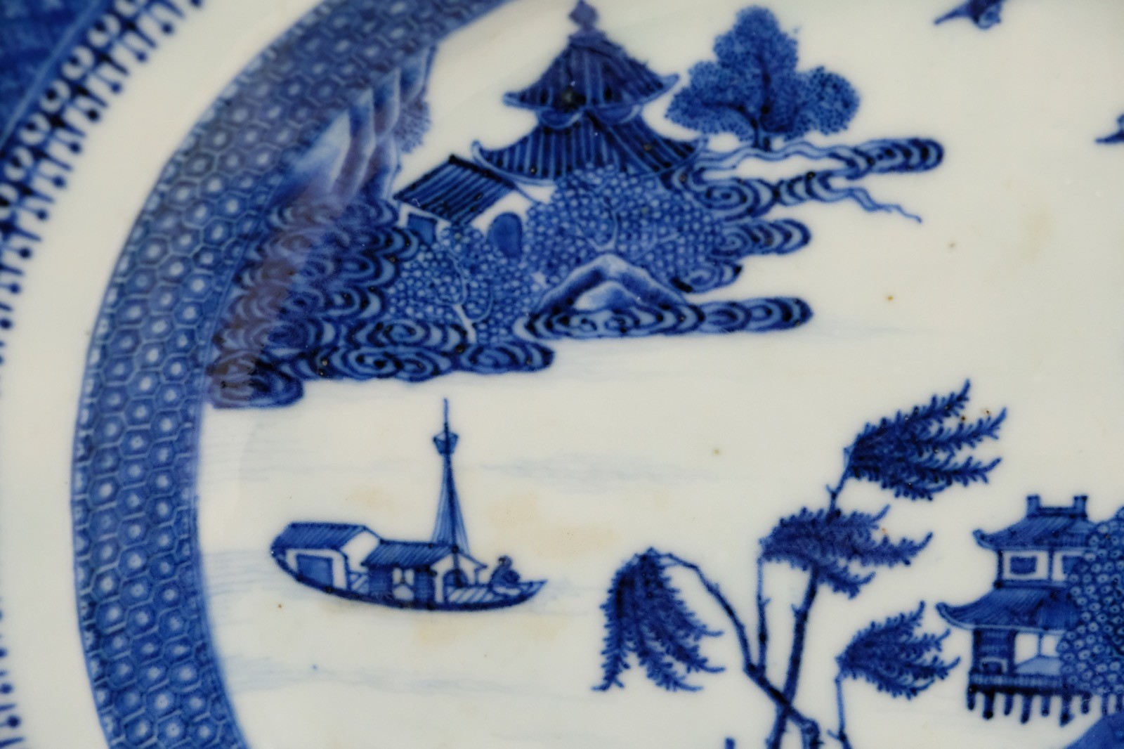 Large 18th C. Chinese Export Platter Willow Pattern Perfect 37cm / 14.8 inch