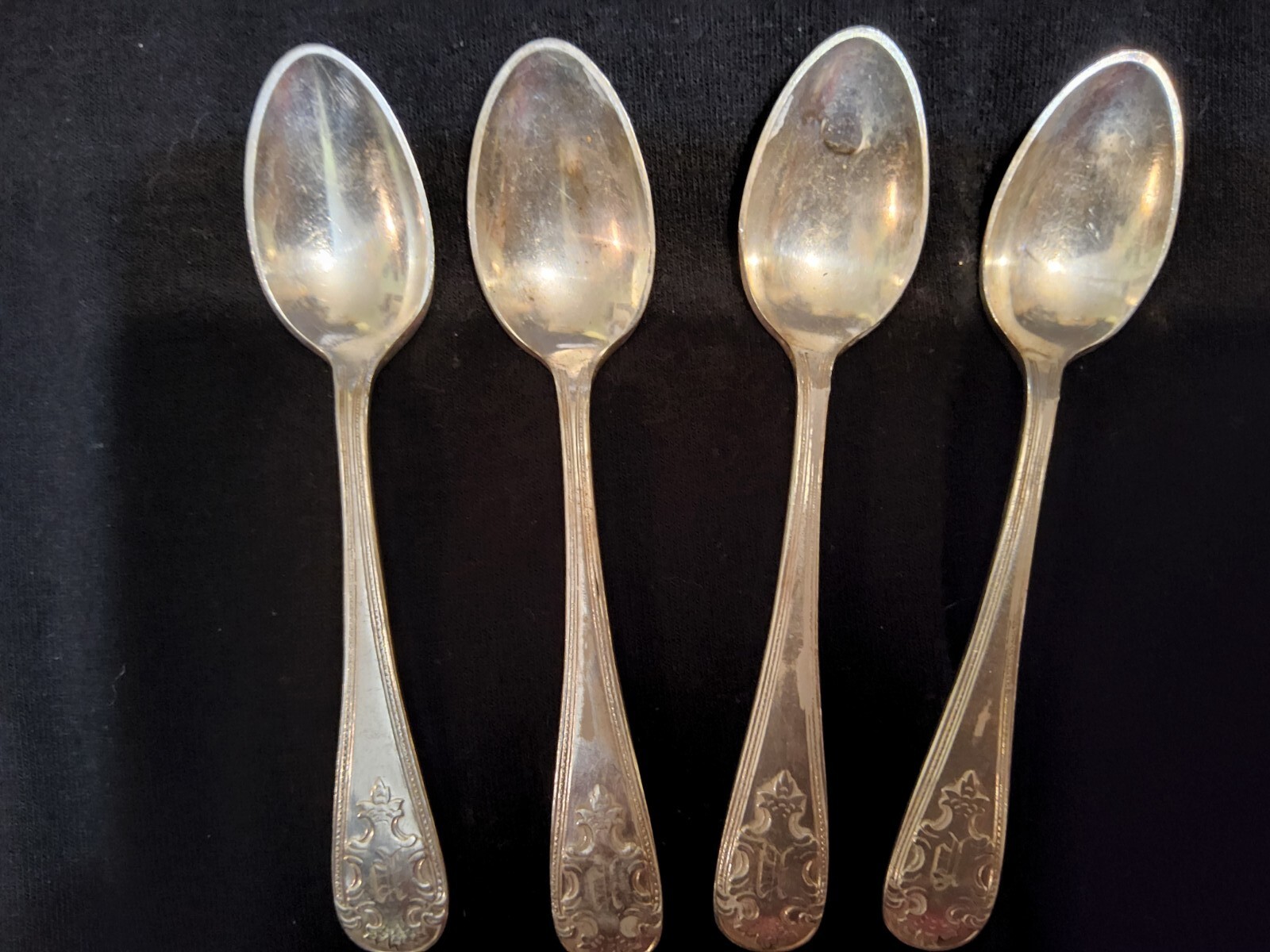  LOT OF 4 Albert Pick & Co Extra Silverplate “COFFEE/SUGAR” Spoons