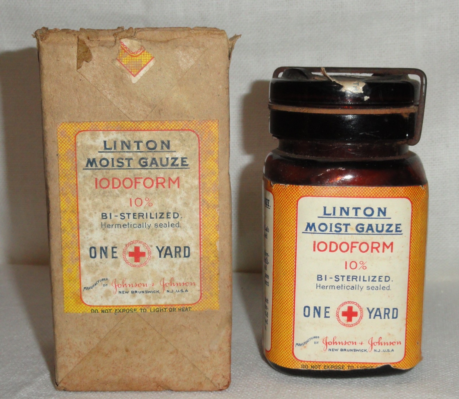 Linton Iodoform Moist Gauze ~ J & J ~ Metal Clamp ~ Full w/Original Box