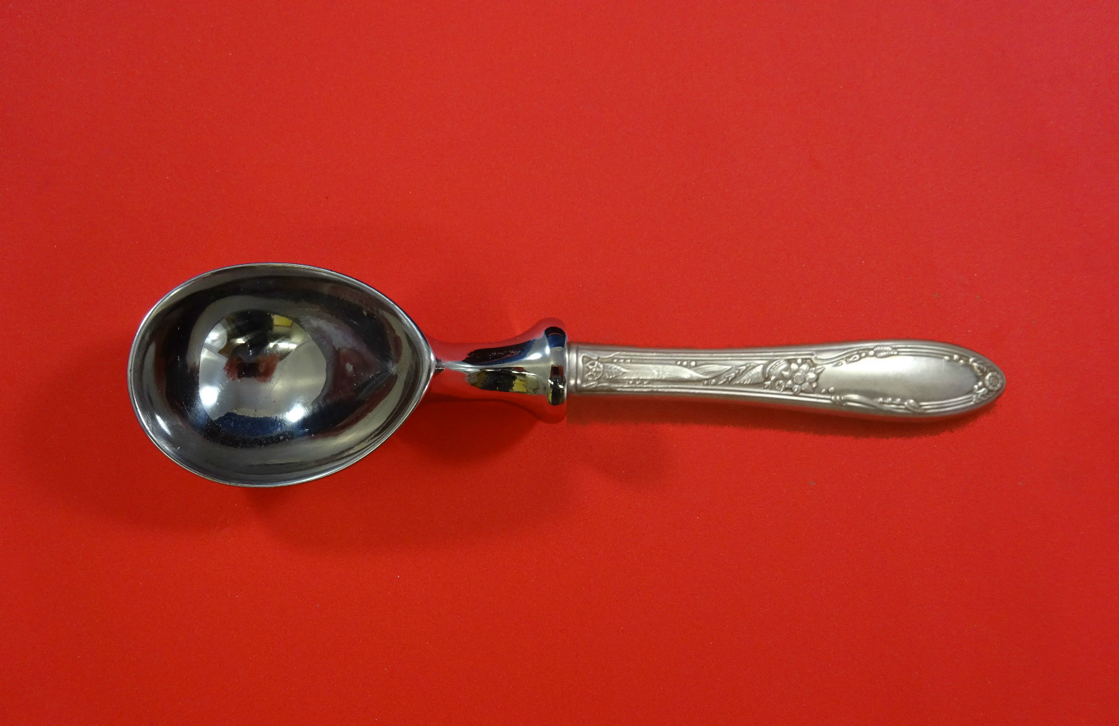Virginian by Oneida Sterling Silver Ice Cream Scoop HHWS Custom Made 7″