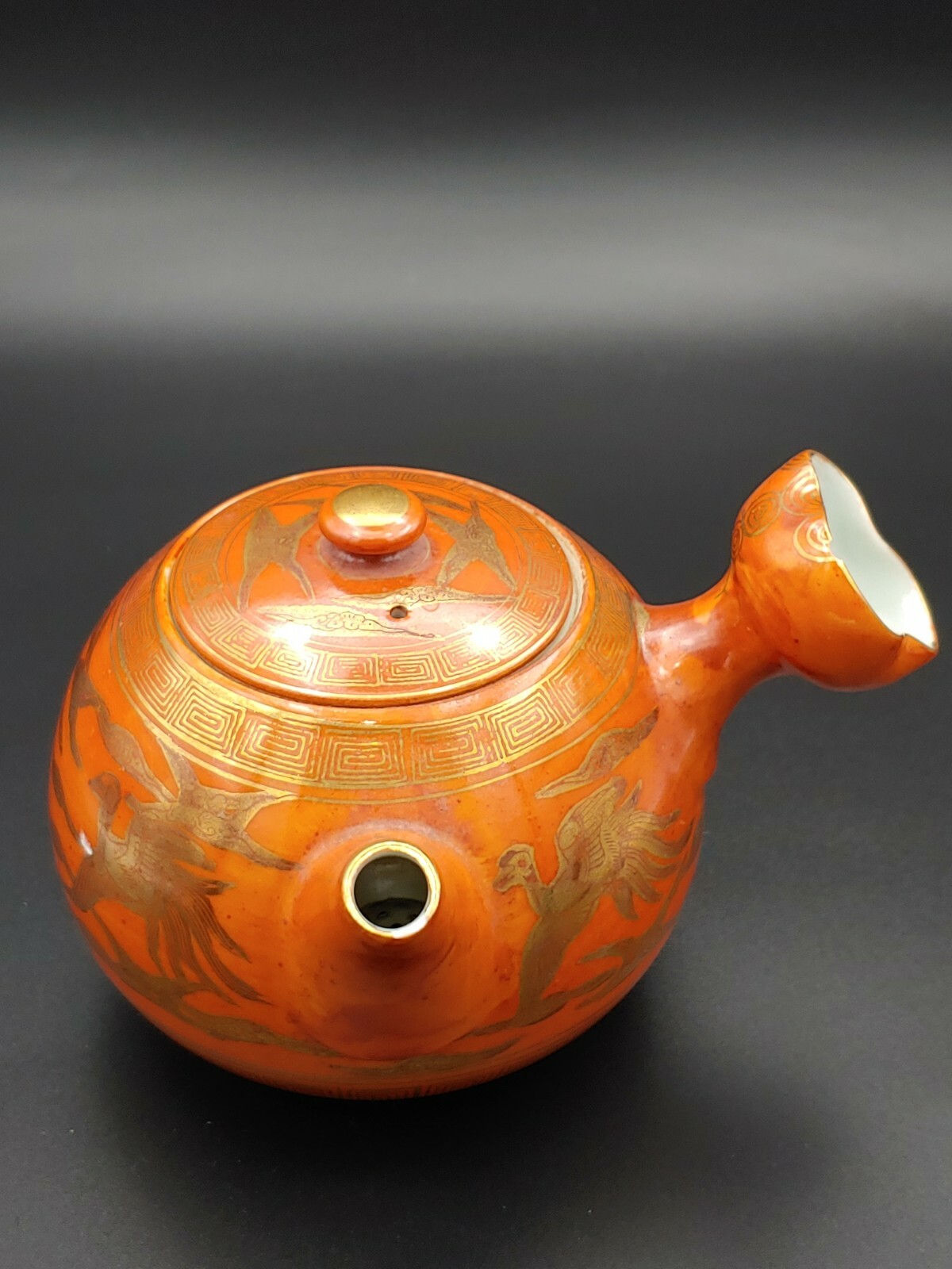 九谷烧永乐瓷珊瑚红金彩茶壶急需 Antique Japan Kutani Red Coral Ware Porcelain Teapot Gold Phenix