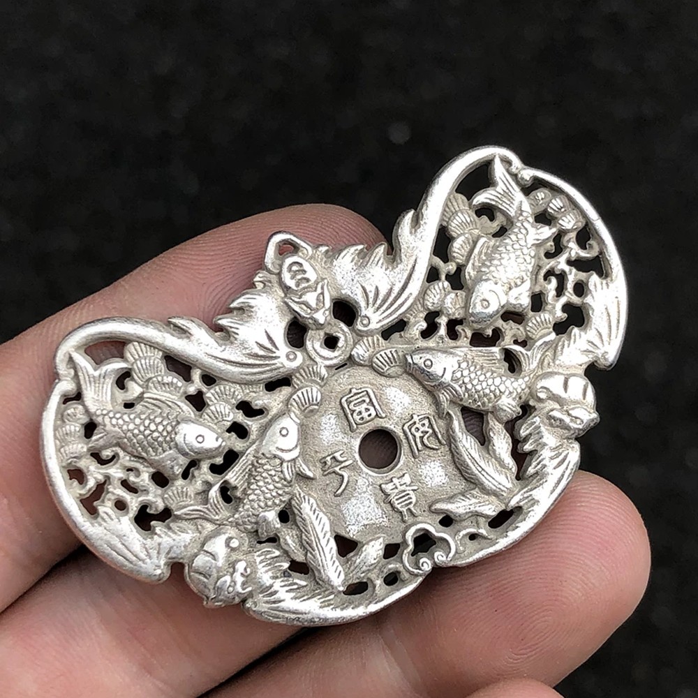 Old Antique Collection Tibetan Silver Hand Carved Bat Carp Pendant Chinese Gift