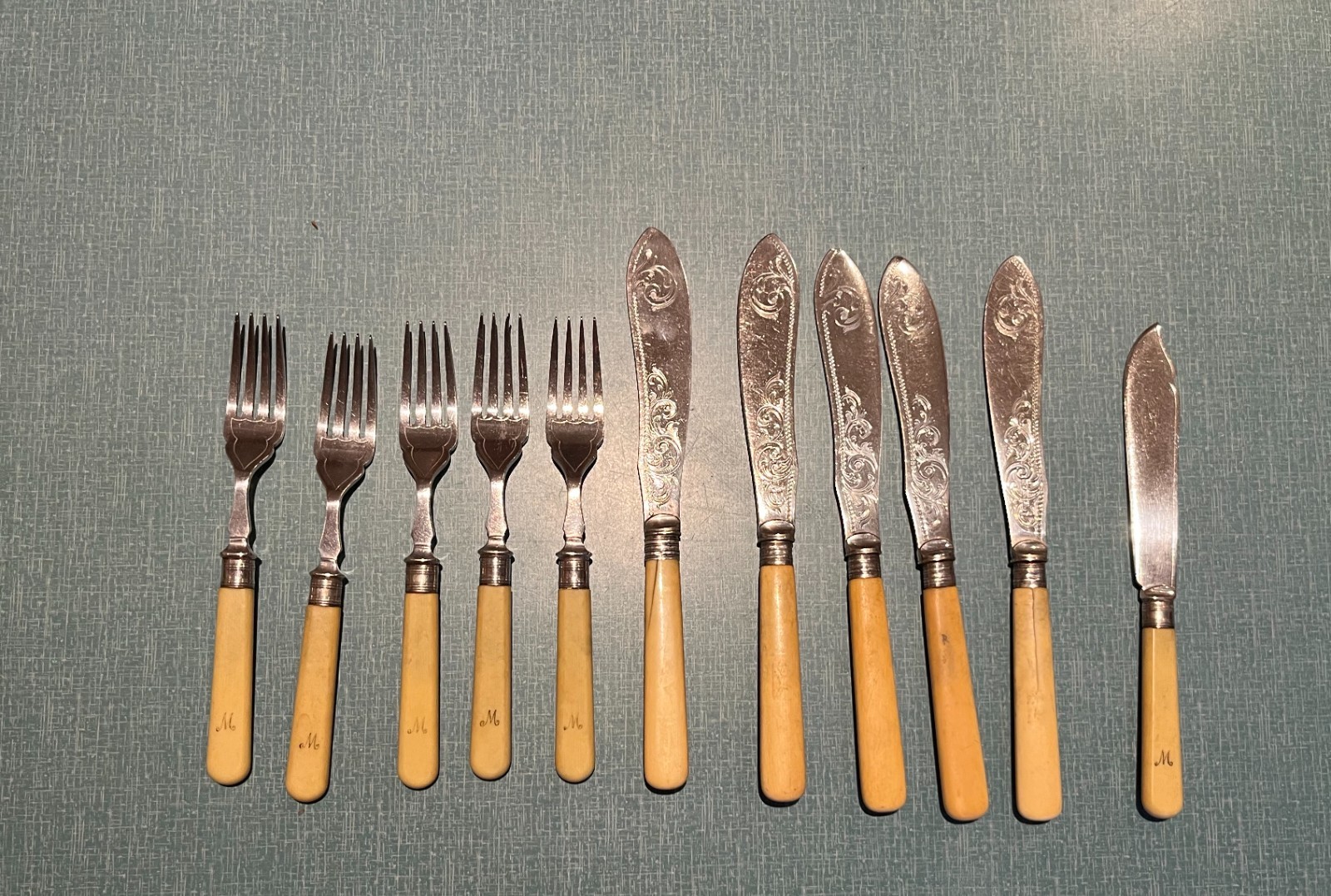 Silver Plate & Sterling SHEFFIELD ENGLAND FAUX BONE HANDLES FISH CUTLERY SET