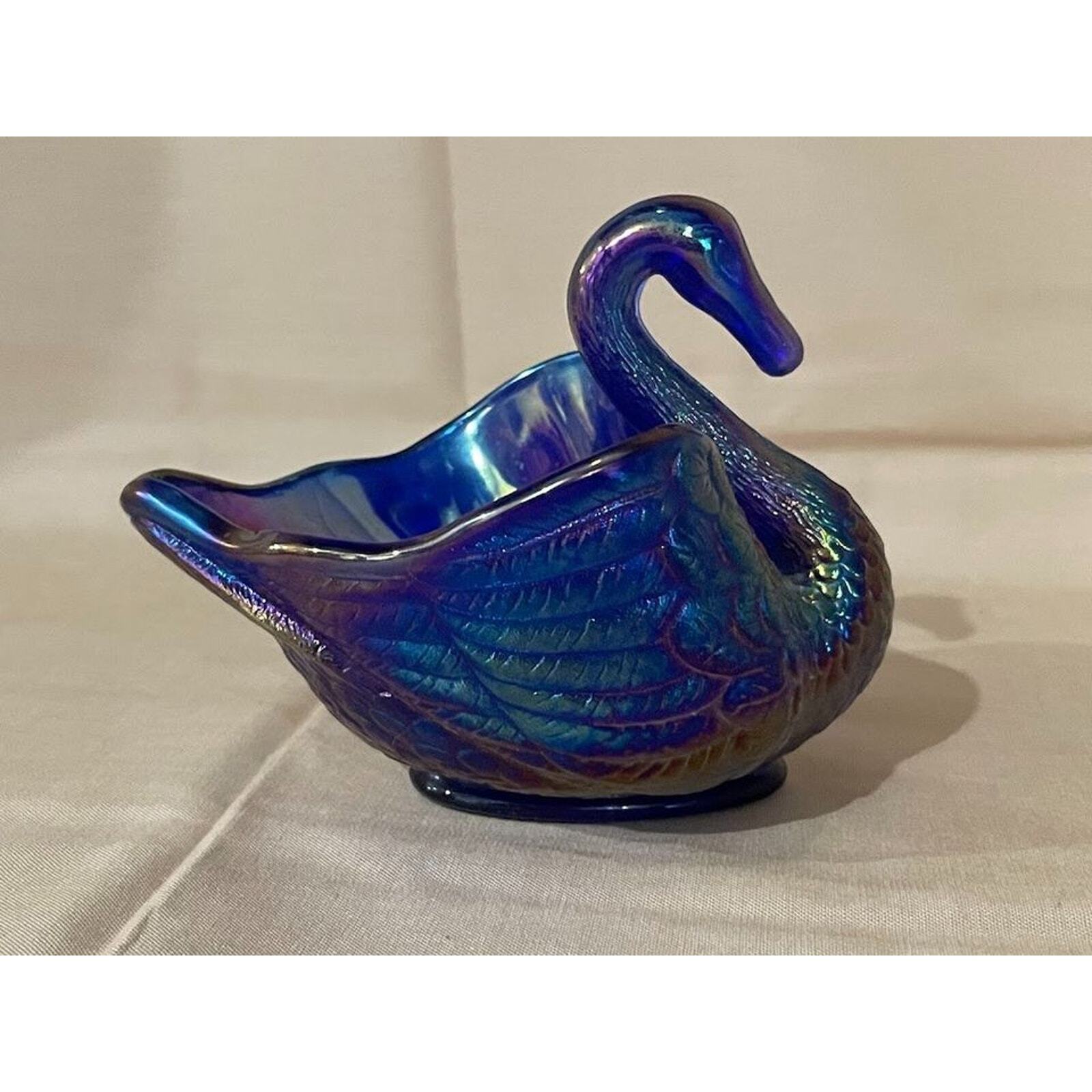 Swan Irridescent dish vintage