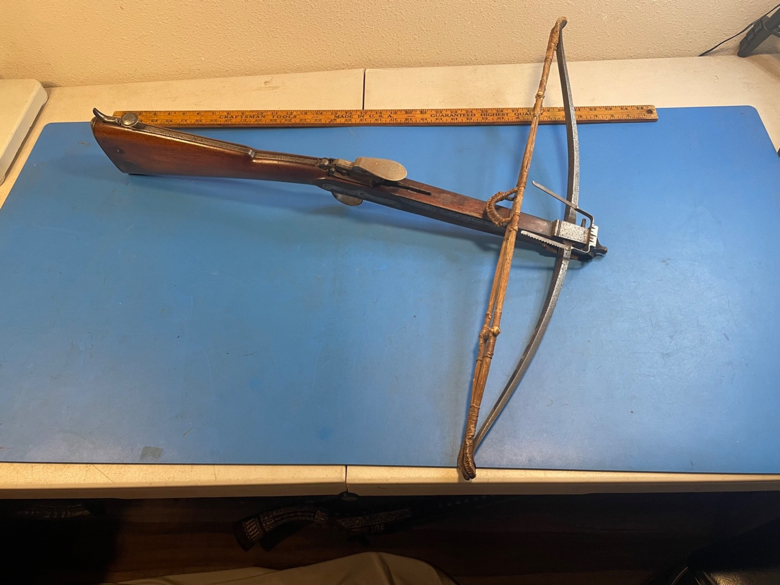 Stonebow or bulletbow 17th or 18th century very rare excellent