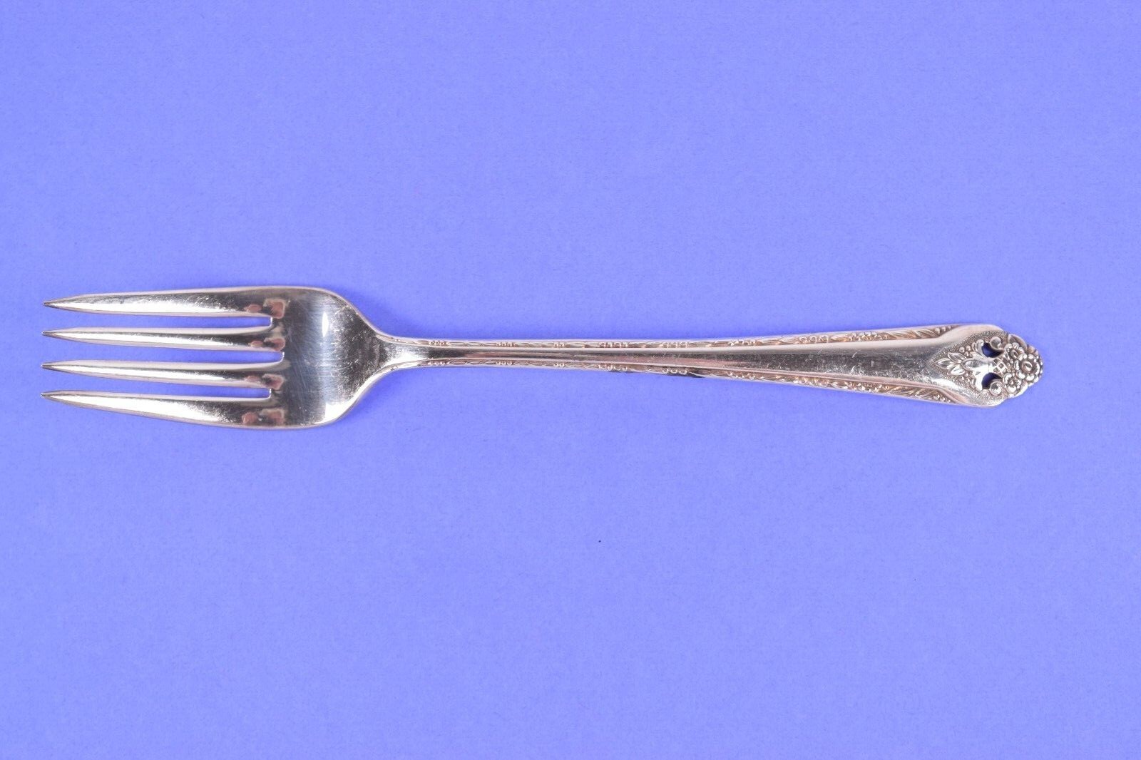 Holmes & Edwards International Silver Silverplate 6 3/4″ Lovely Lady Salad Fork