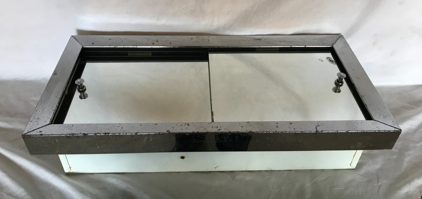 VTG 1960’s Deco Metal Chrome 11X24 Mirrored Recessed Cabinet Old 315-26B
