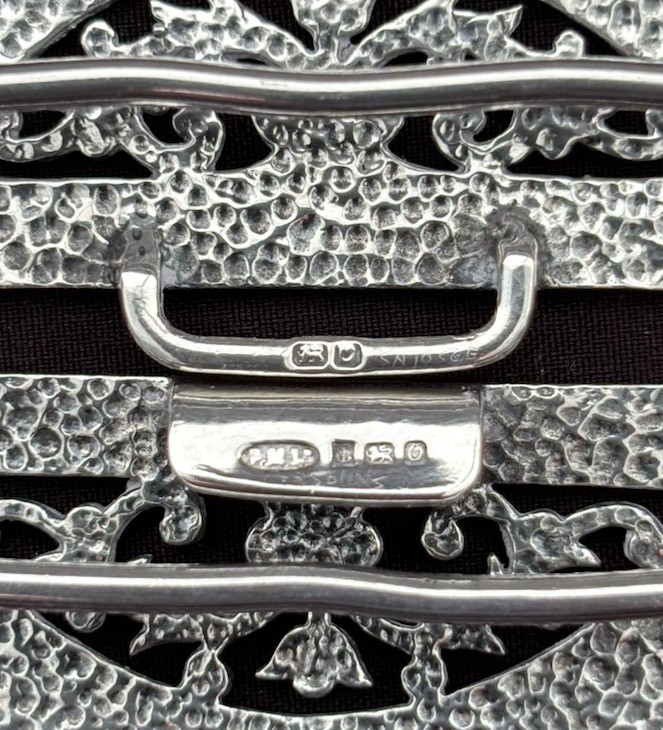 solid silver nurses Belt Buckle. Birmingham 1988. P. M. L.