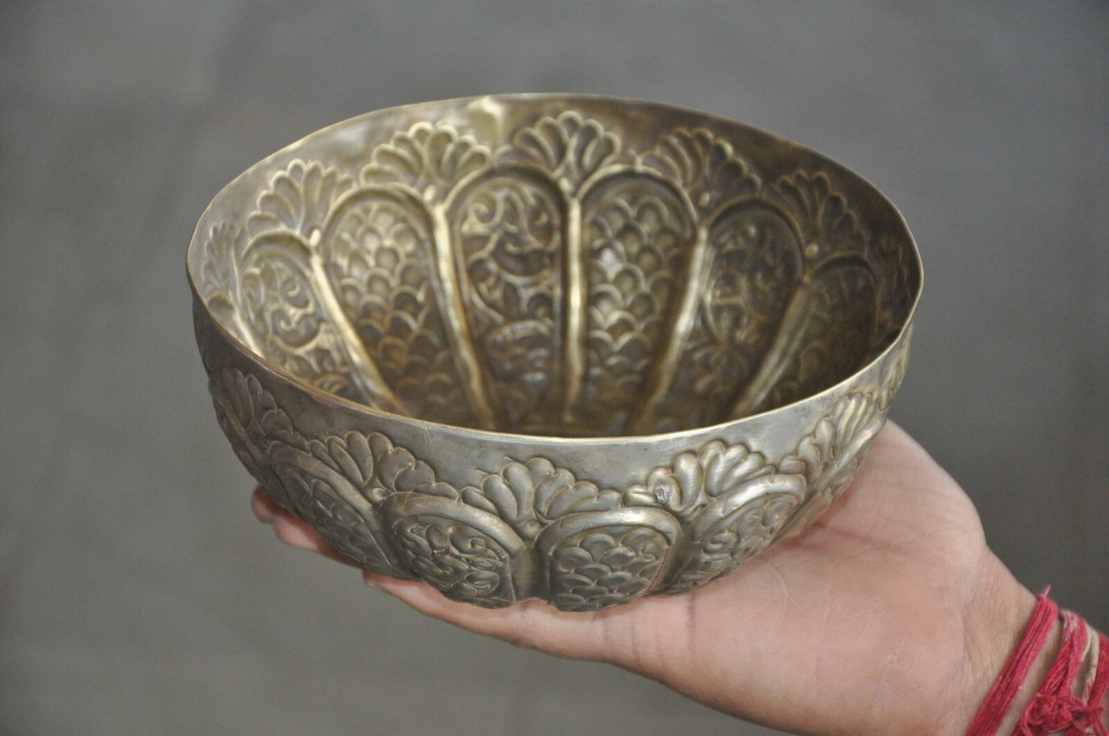 Old Brass Handcrafted Floral Inlay Embossed/Engraved Dry Fruit Bowl