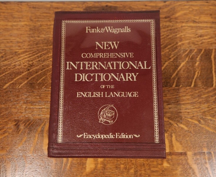 Vintage Funk and Wagnall’s New Comprehensive International Dictionary English
