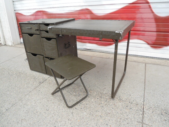 U.S. Military Wood Field Desk (USED) NSN: 7110-00-267-1999