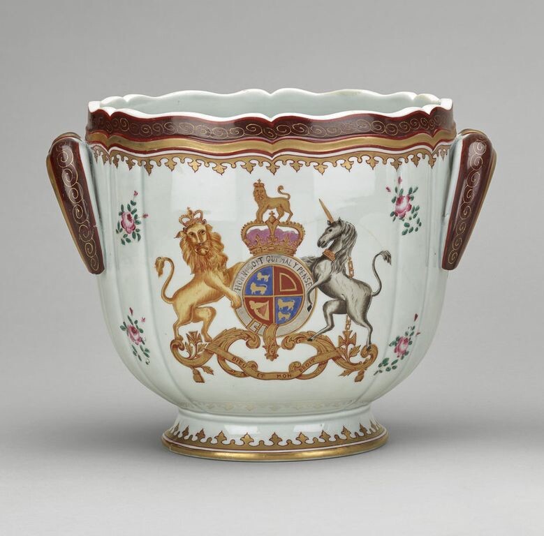 Exceptional Large Samson Charger w/ Edward VII Armorial as Prince of W, C 1890