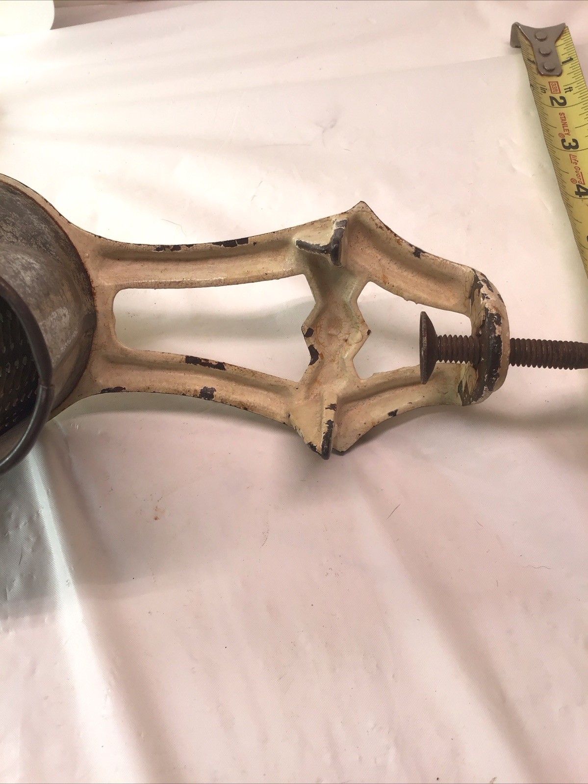 MEAT GRINDER/VEGETABLE MINCER GERMANY SUPERIOR BRAND VINTAGE HAND CRANK IRON