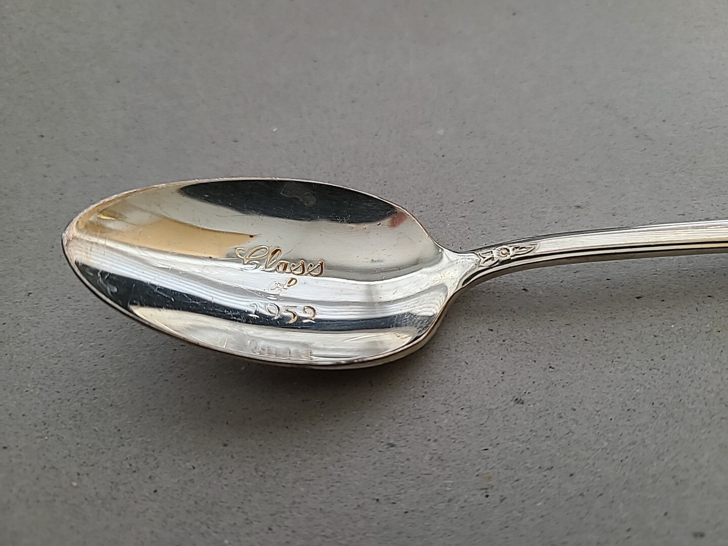 Silver Inlaid (IS) / Class Of 1952 / Holmes & Edwards 6 Inch Spoon