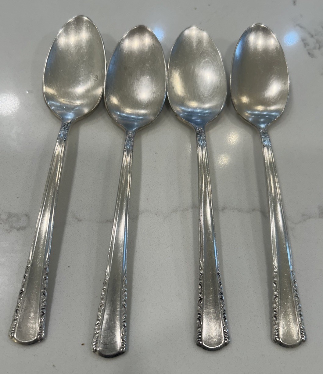 Vtg Set Of 4 Holmes & Edwards May Queen Spoons 6” Silverplate Inlaid IS