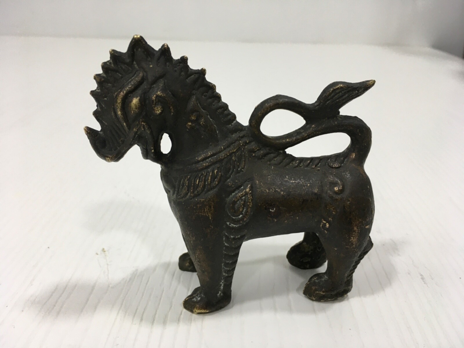 Asian Thai Singha Lion Figure Temple Guardian Cast Bronze 4″Long x 3.5″Tall