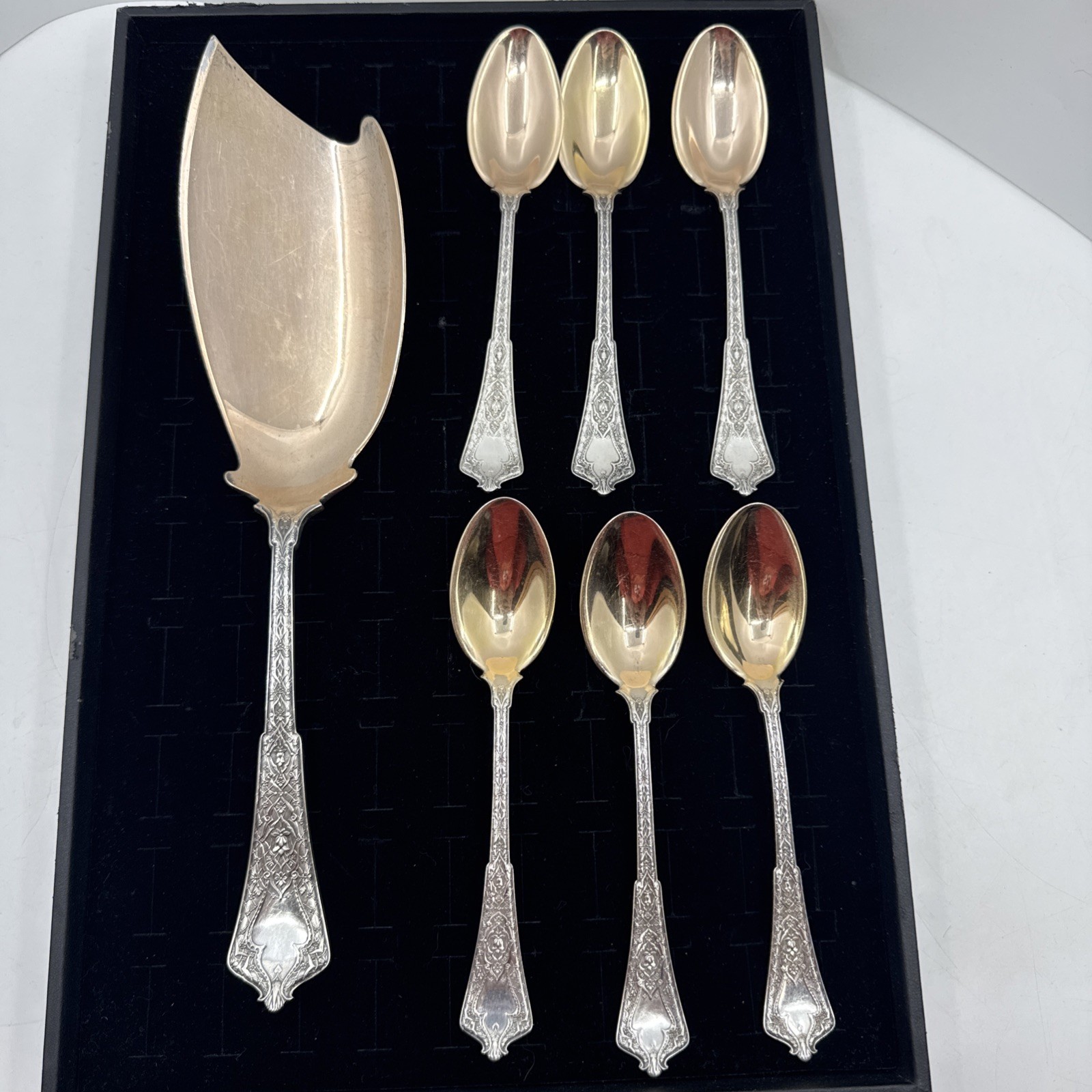 ANTIQUE TIFFANY PERSIAN STERLING SILVER ICE CREAM SLICE SERVER GOLD WASH BLADE
