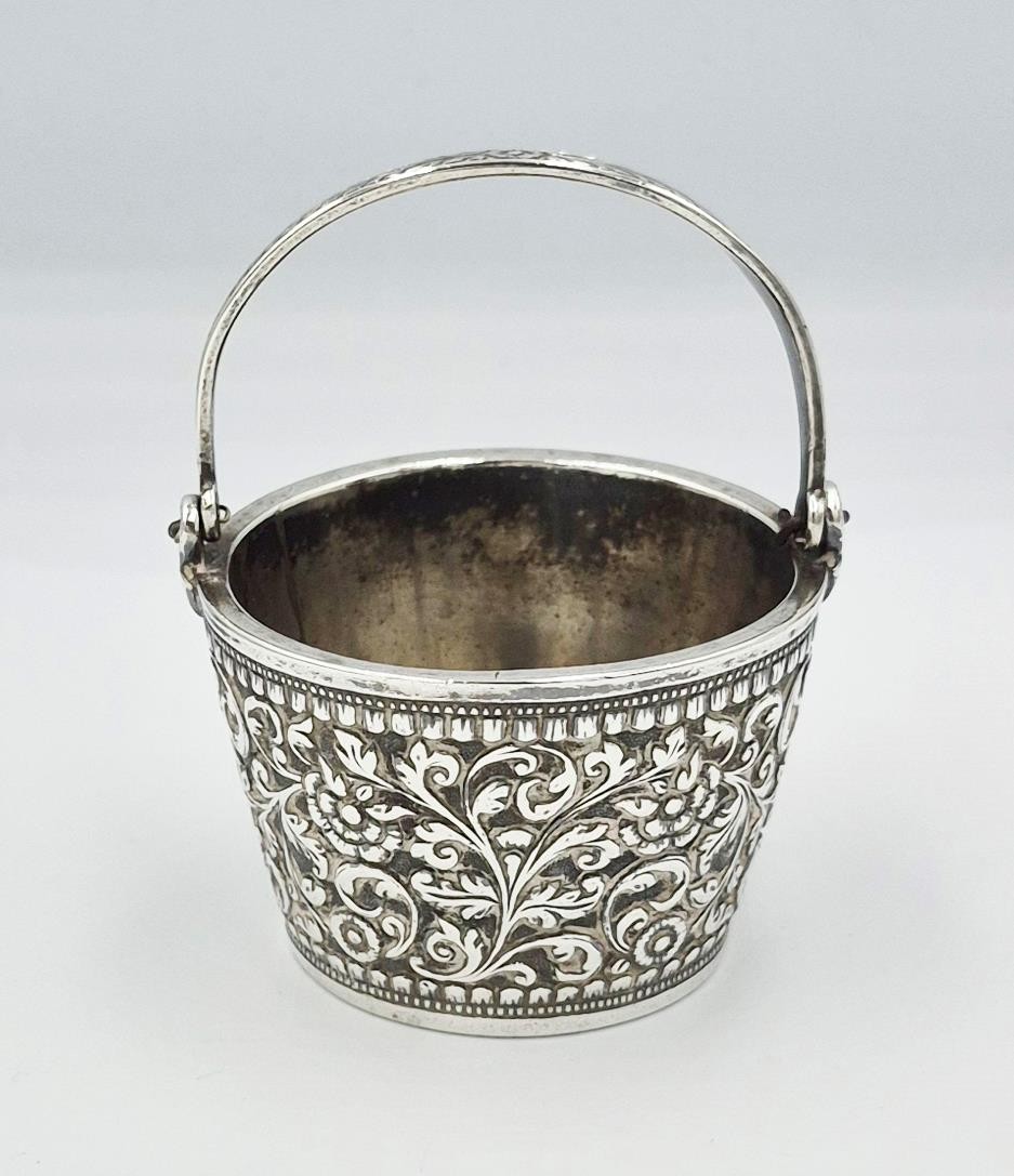 INDIAN COLONIAL SOLID SILVER SWING HANDLED SALT CELLAR c1900 KUTCH