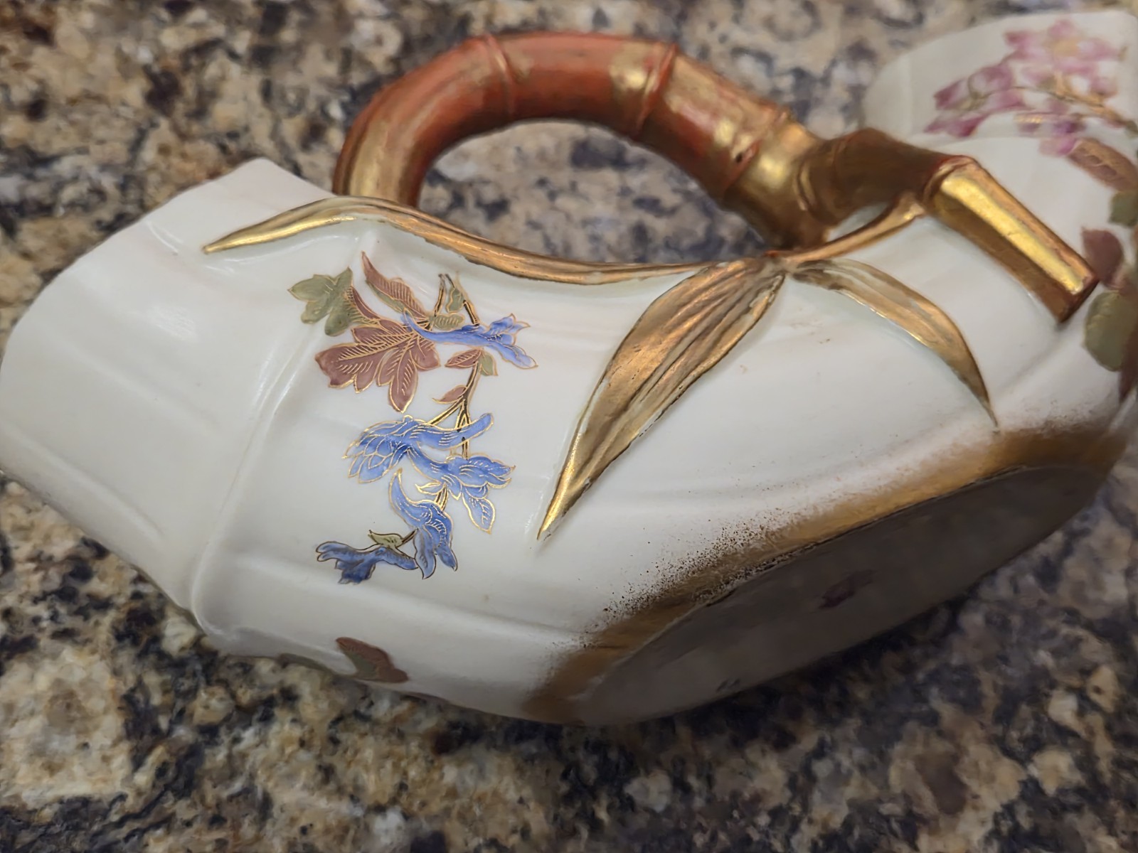 ANTIQUE 1886 ROYAL WORCESTER JAPONESQUE BAMBOO BASKET VASE — AESTHETIC MOVEMENT