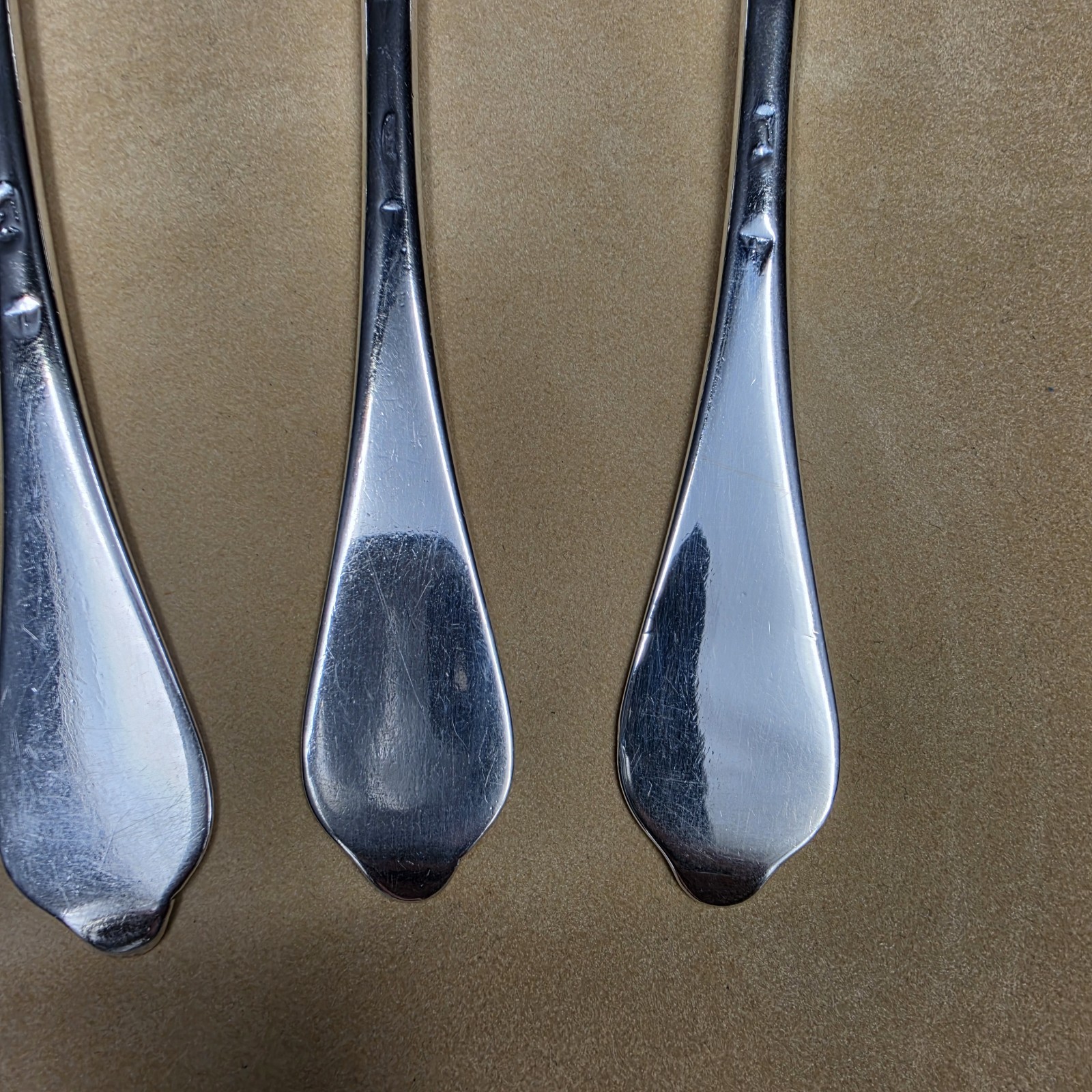 Rare 18th Century Solid Silver 5 Forks Suite, Samuel Hitchcock 1713/1719