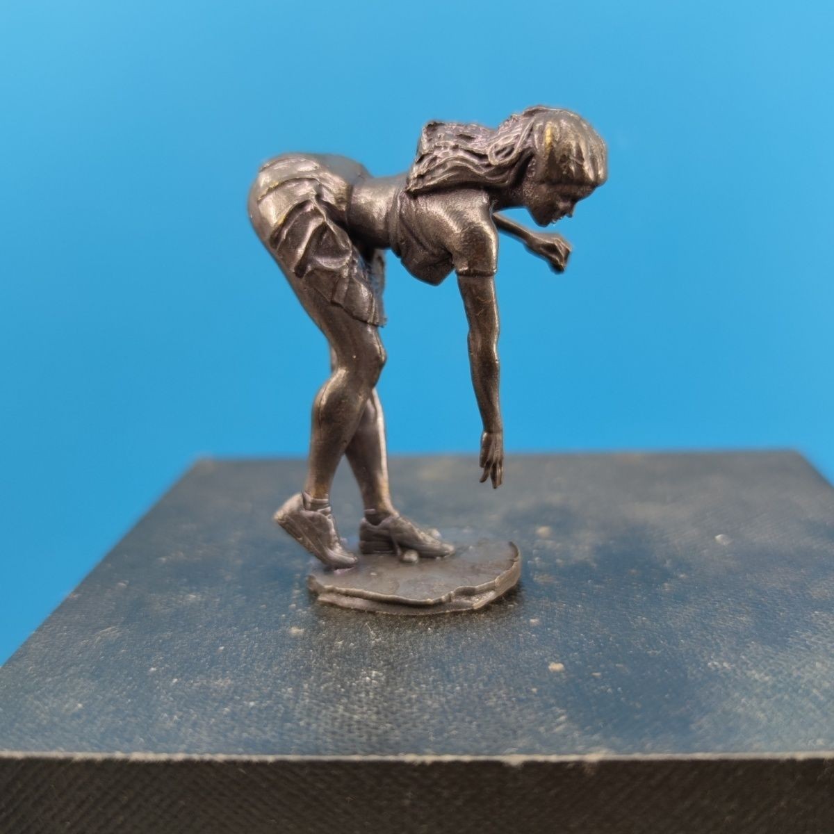 Brass Bronze Hand-Carved Bending Over Beauty Statue Figurine Ornaments HUI00218