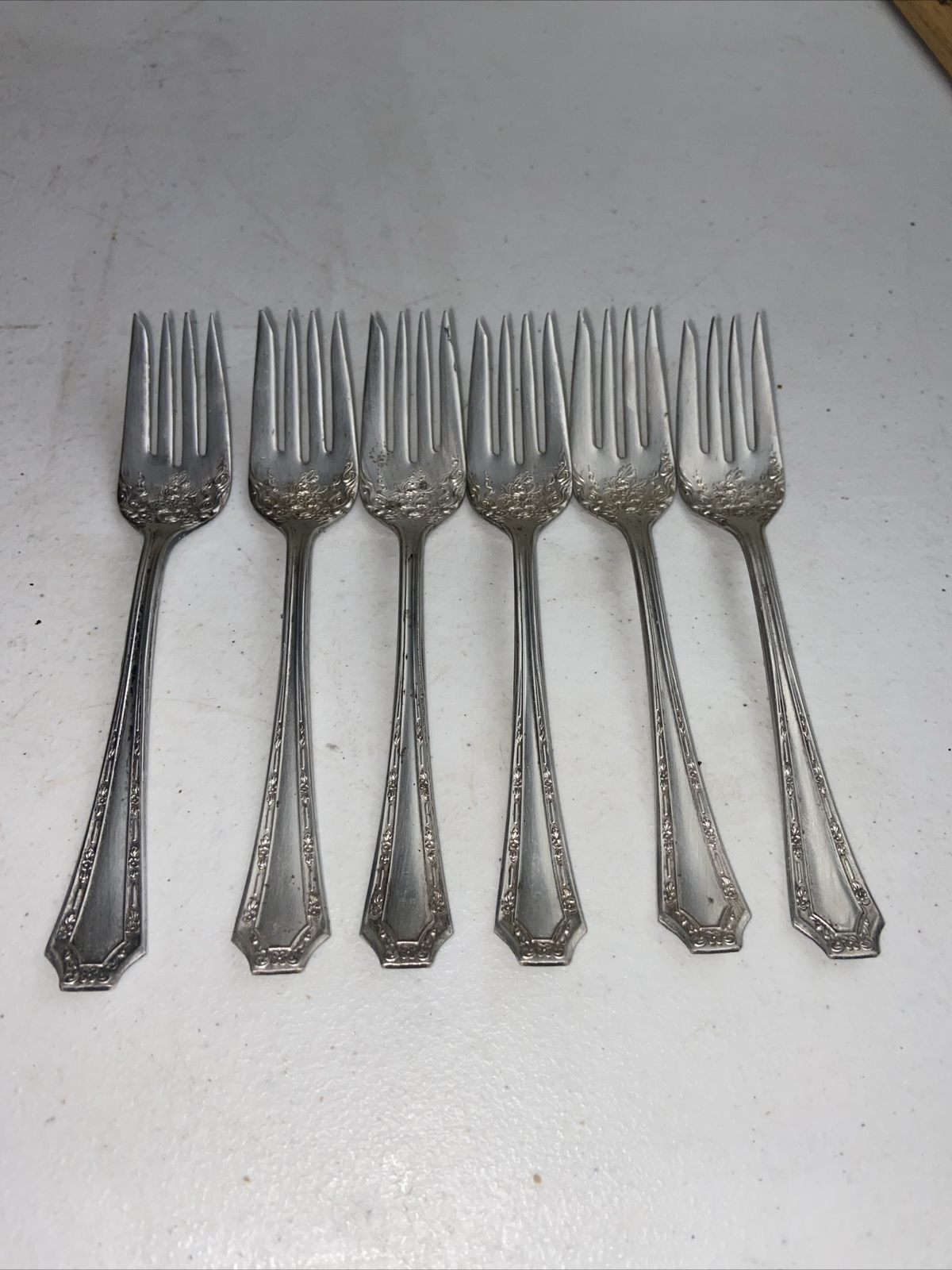 Fairfield Plate, Alpha 1915 Pattern, Silverplate 6″ Salad Fork Set Of Six