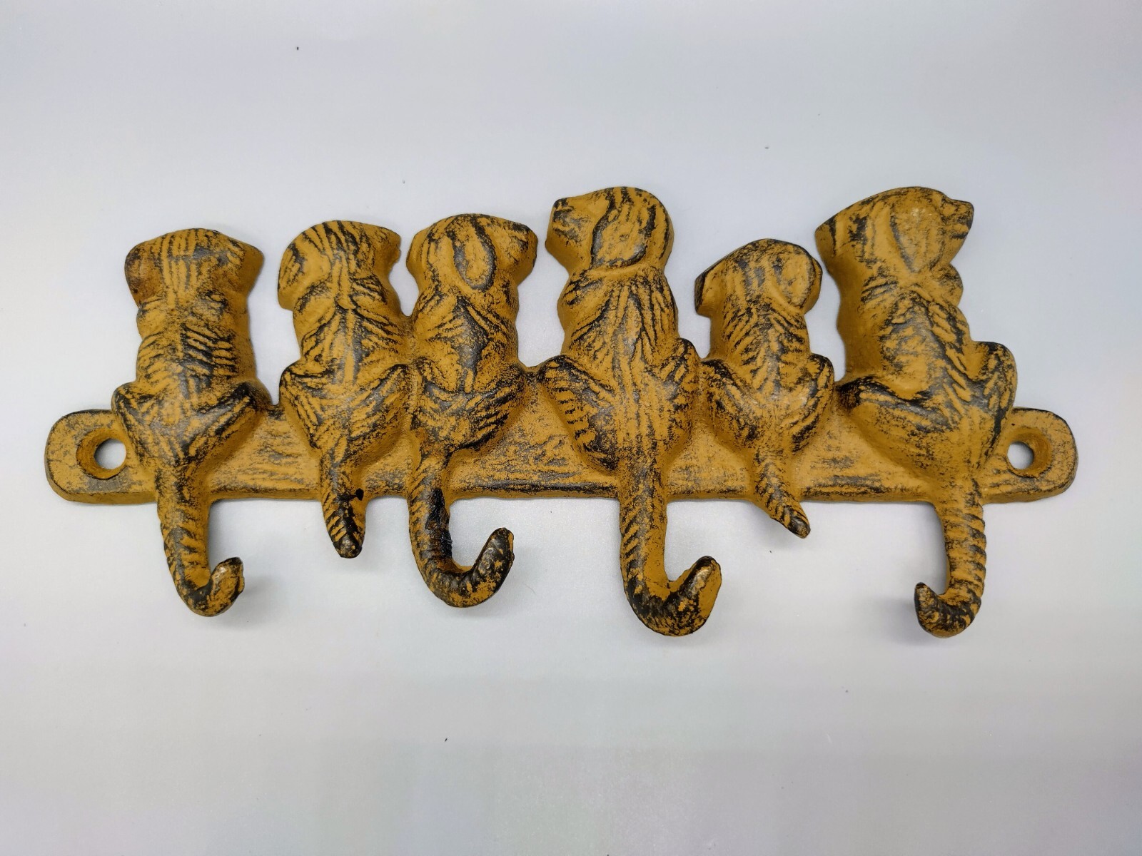 Vintage Dog Key Hook Rack 6 Sitting Dogs Cast Iron Rustic Farmhouse Brown Finish