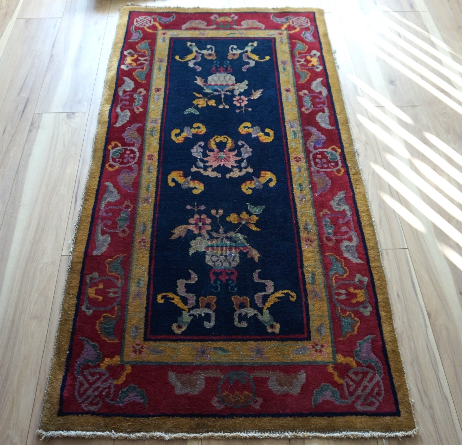 Antique Chinese Art Deco Rug 3’x5’9″
