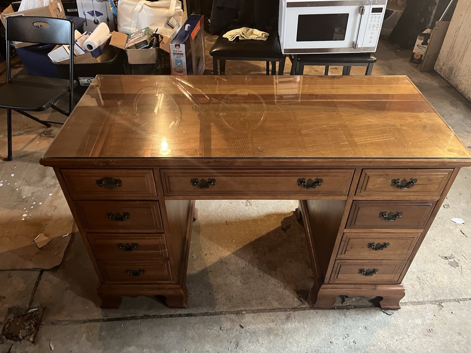 Davis Cabinet Company Solid Wood Brown Desk Antique Theme 9 Drawers