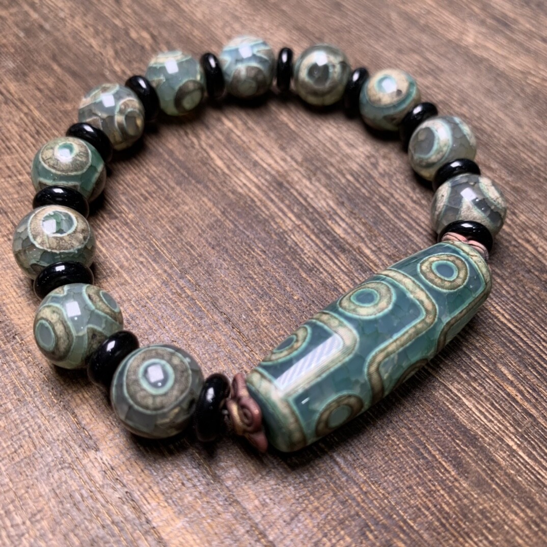 12MM Collect Tibetan Style Old Agate Three/Nine Eyes Dzi Bead 11PCS Bracelet