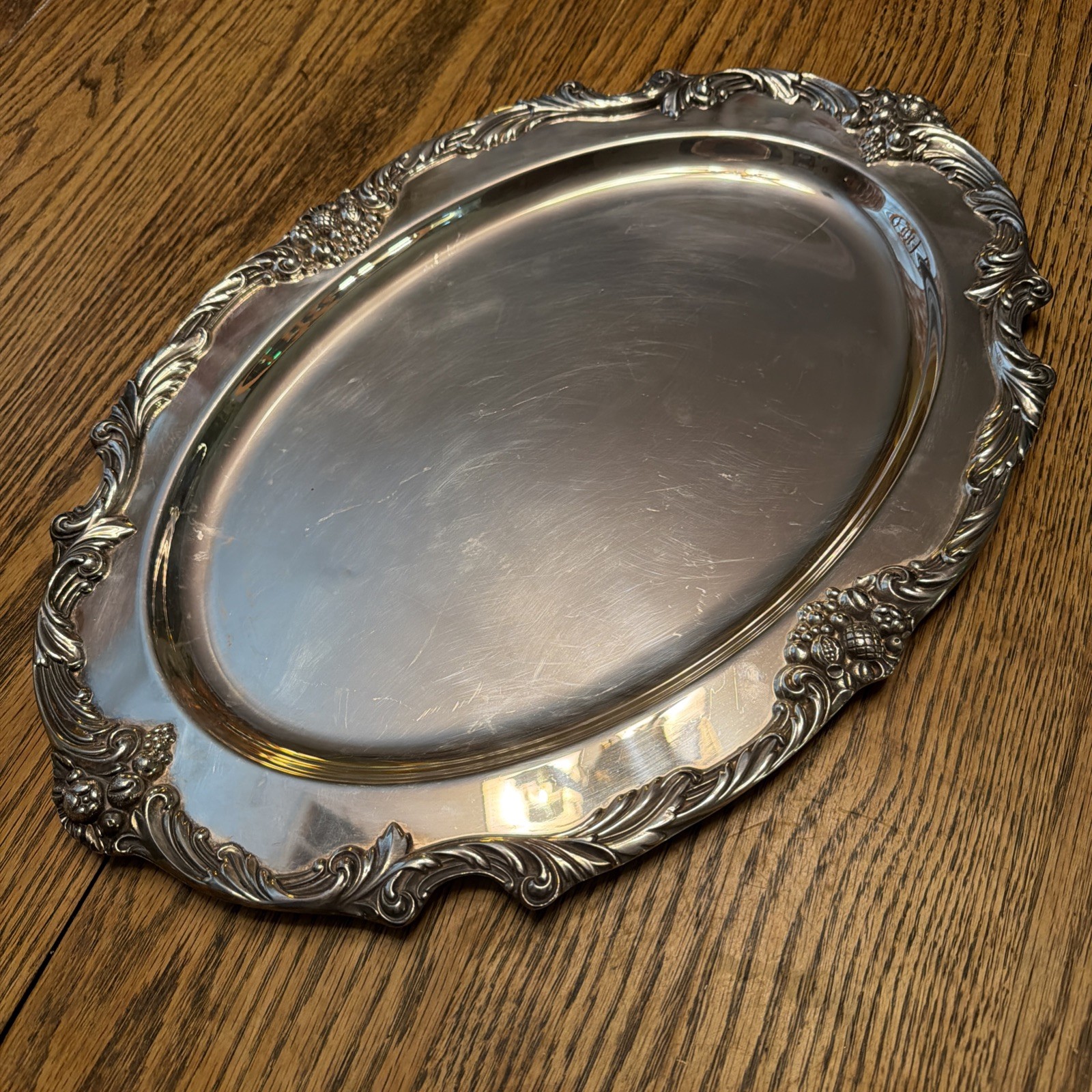 PrettyKing Francis 1676 Reed & Barton 19” Silver Plate Oval Serving Tray