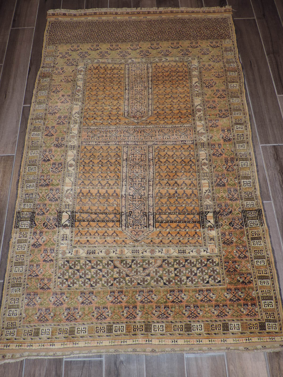 4x6ft. Handmade Afghan Mouri Wool Rug