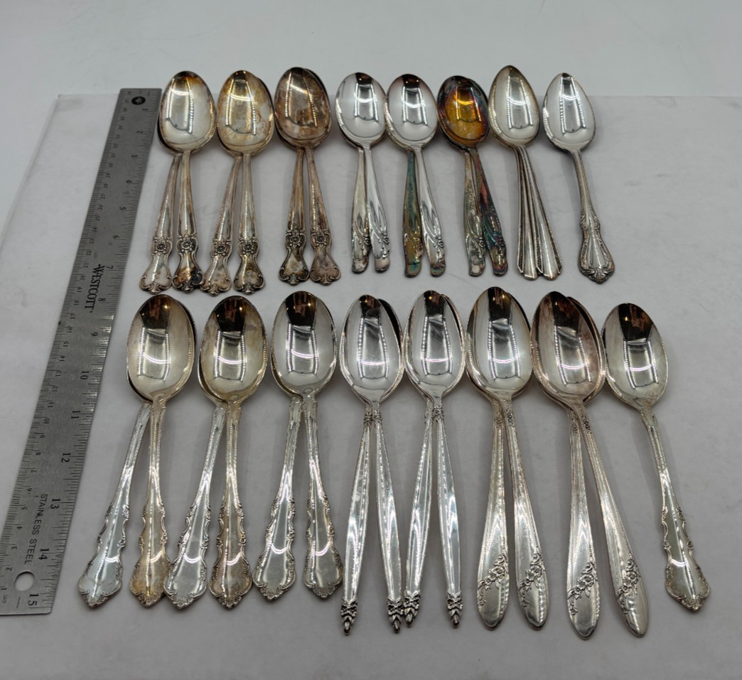 Lot of 30 Assorted Vintage Silverplate Oval Soup Dessert Spoons – Lot#354